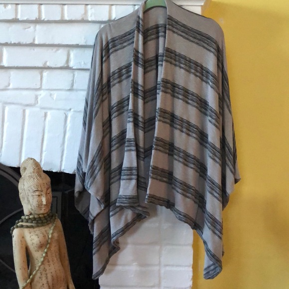 Karen Zambos Sweaters - (EUC) Karen Zambos wrap